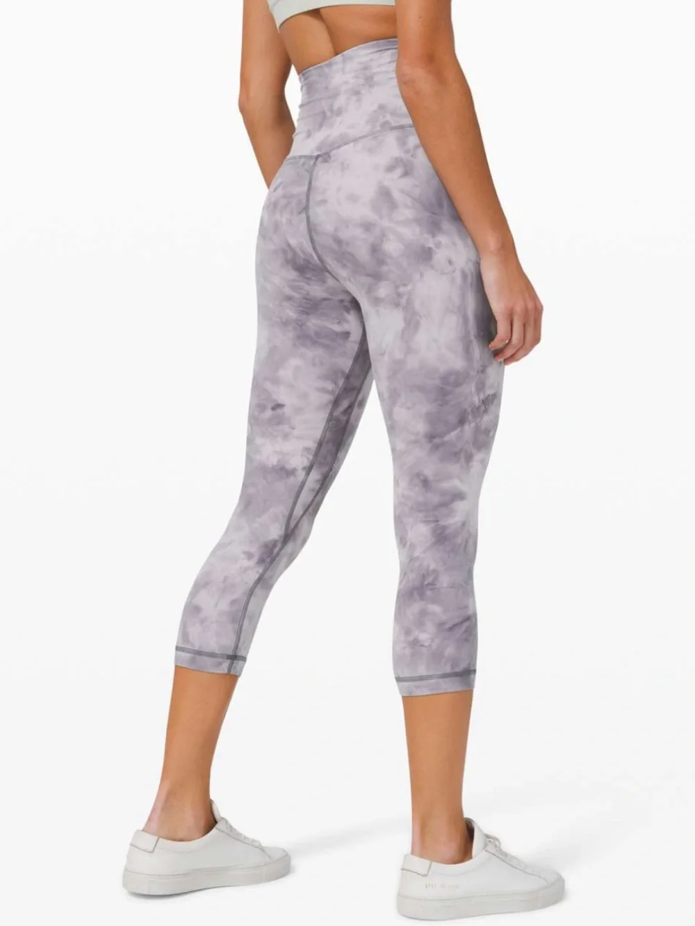 lululemon athletica excellent pre