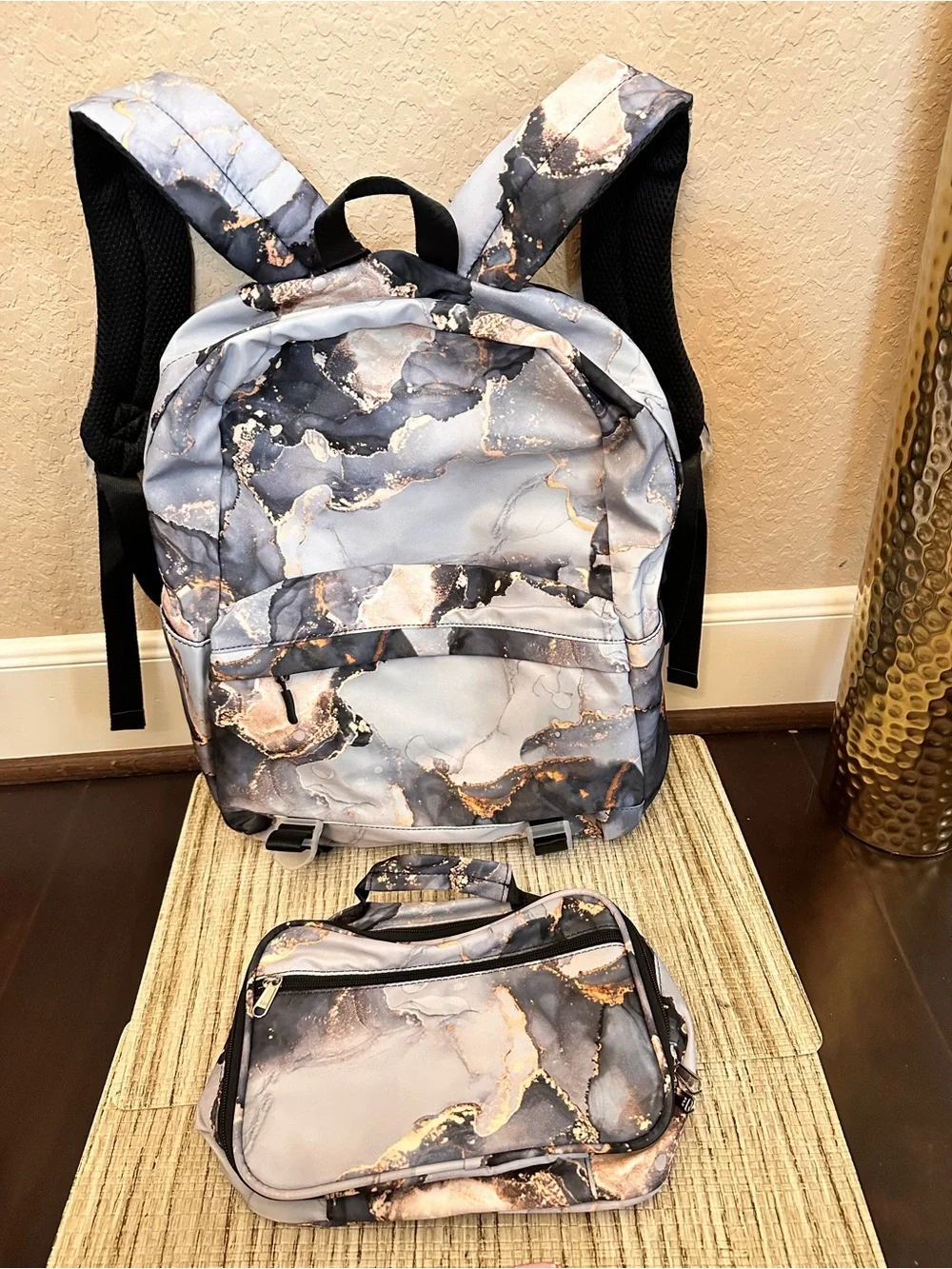 N/A backpack lunch