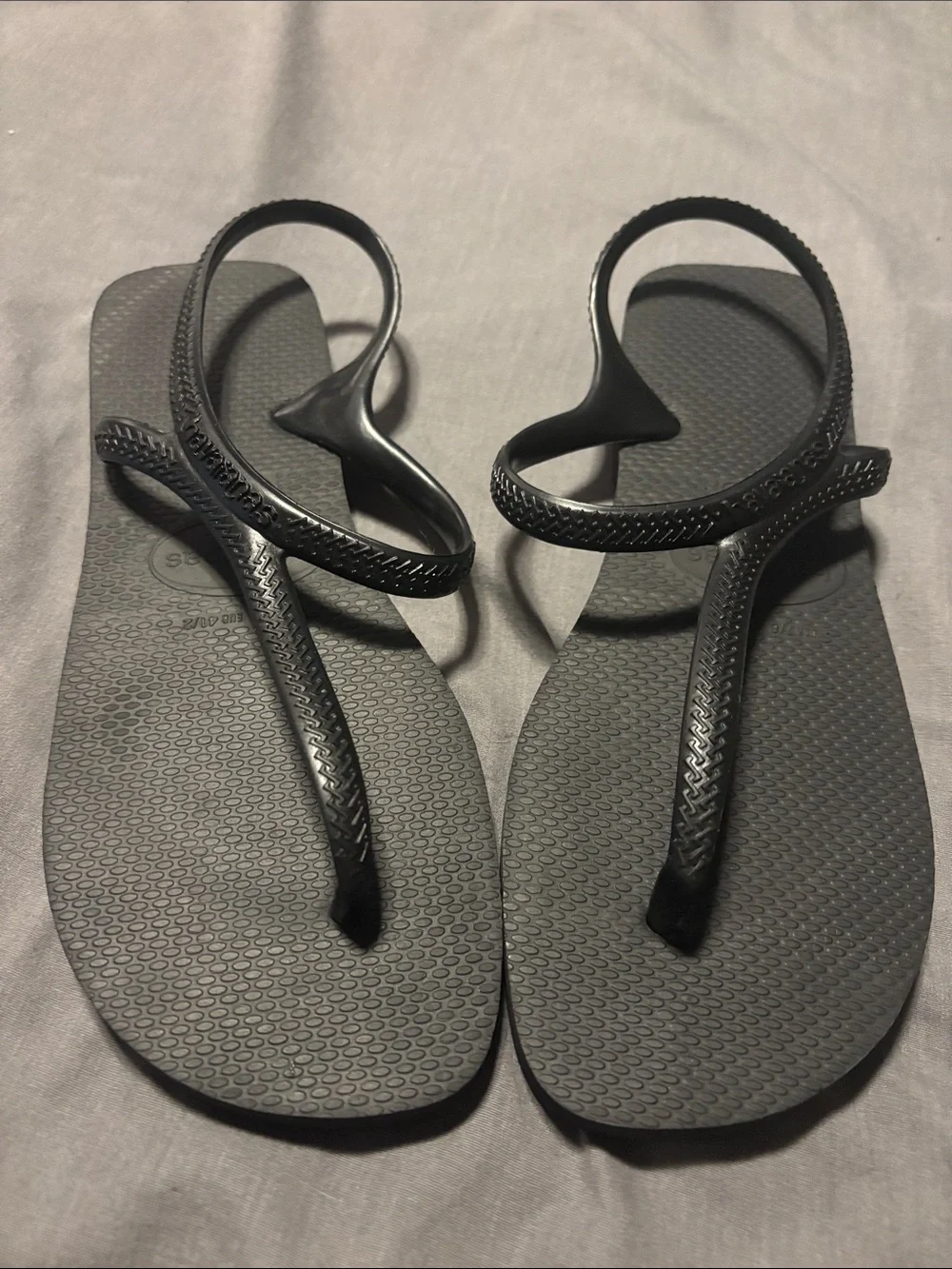 Havaianas Women's Black Loop Strap Sandals