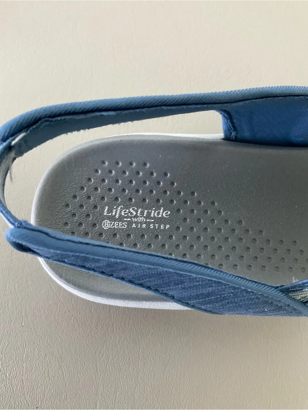 Life Stride brand lifestride