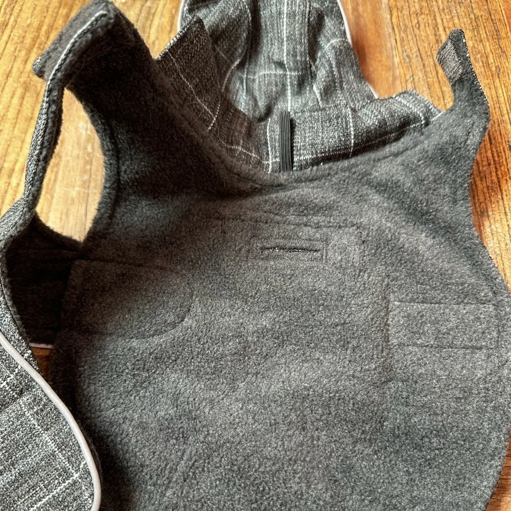 N/A stylish gray