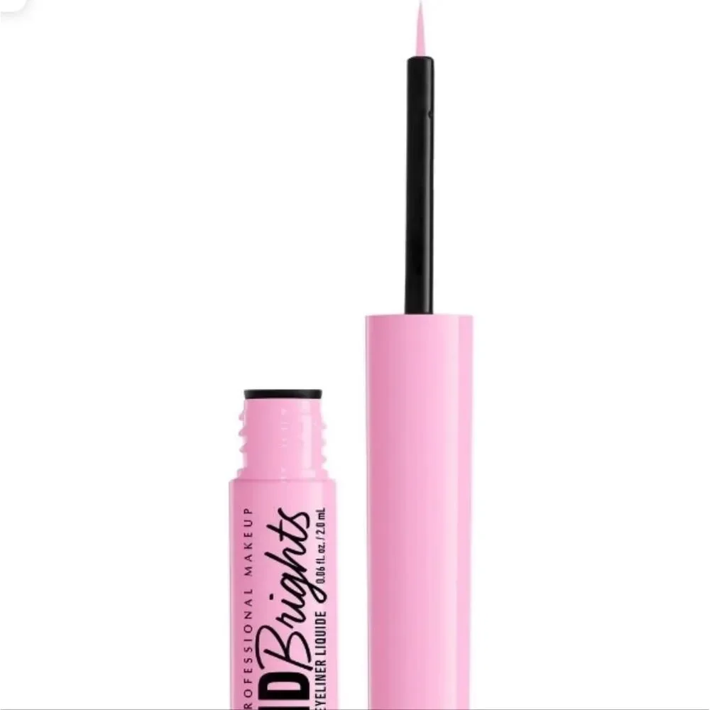 NYX color sneaky