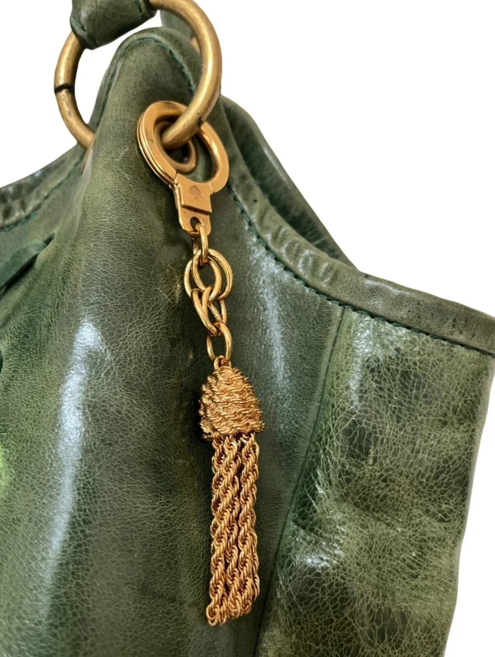 Frye handles features