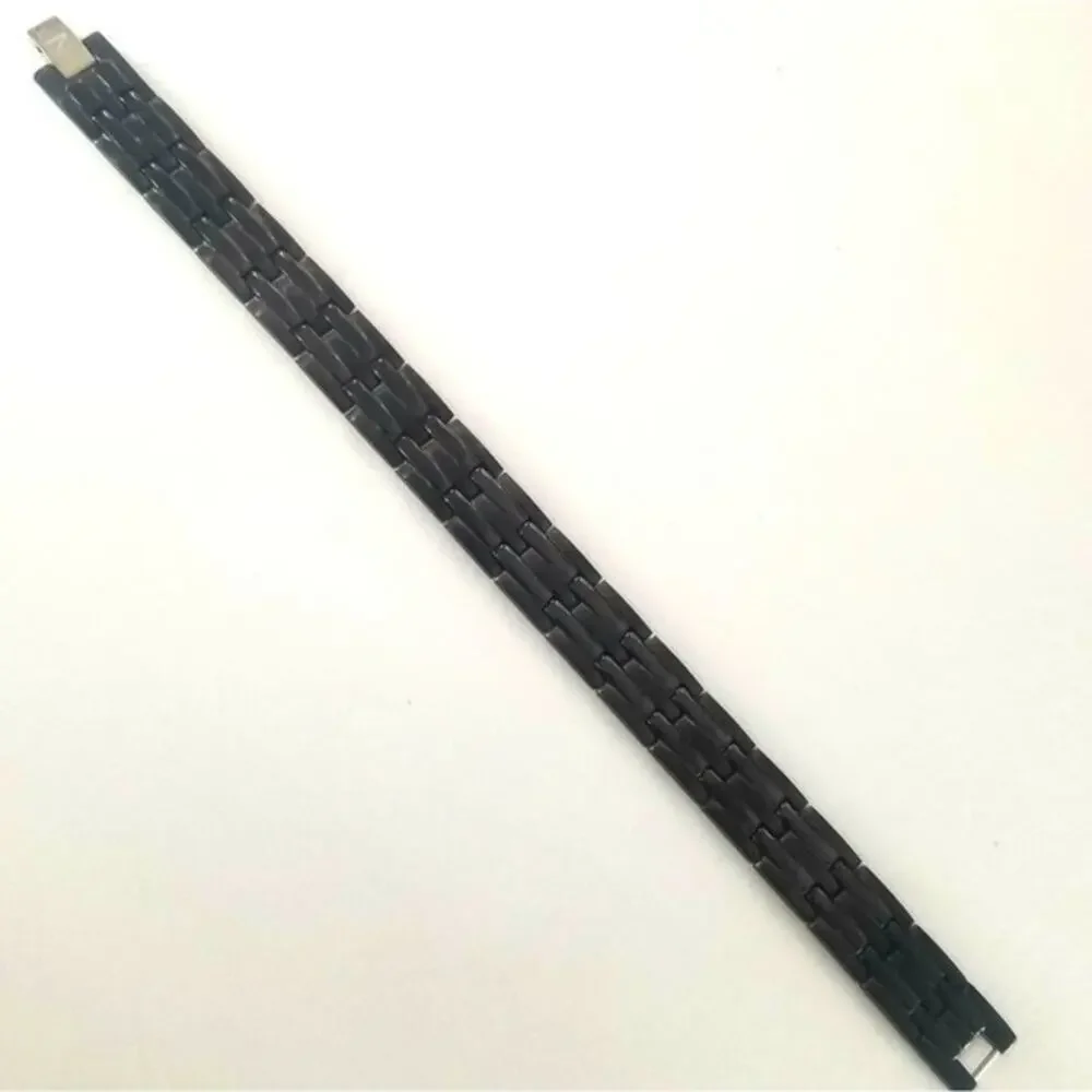 New‎ stainless steel magnetic bracelet 8.5 inches