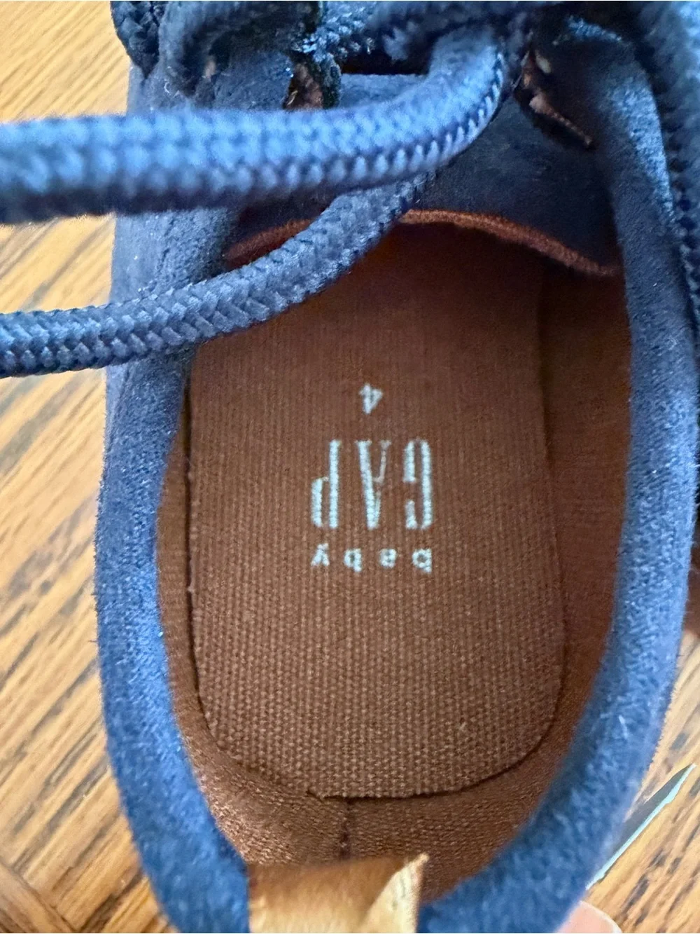 GAP classic moccasin sole