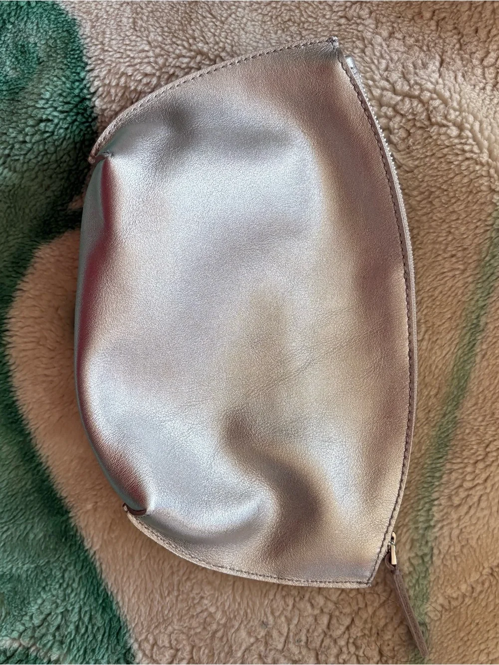 Madewell essential zip
