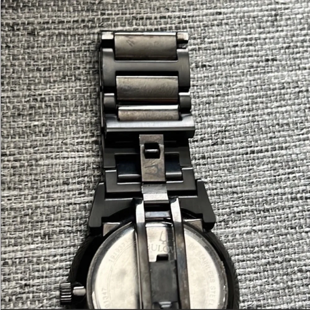 Bulova men’s black