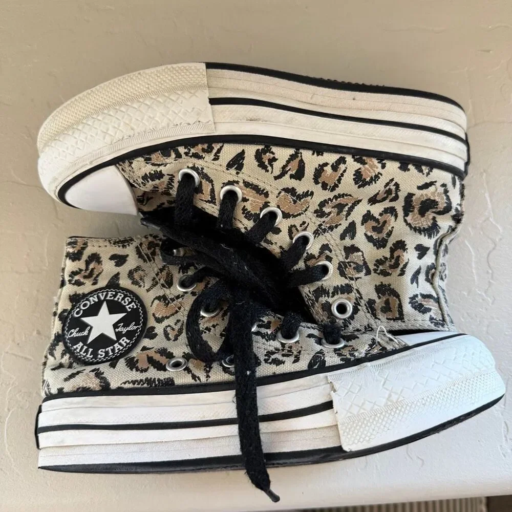 Converse girls leopard