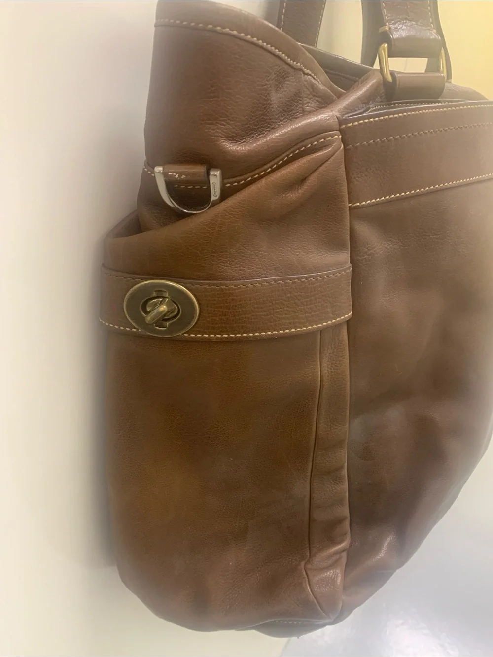Coach spacious brown