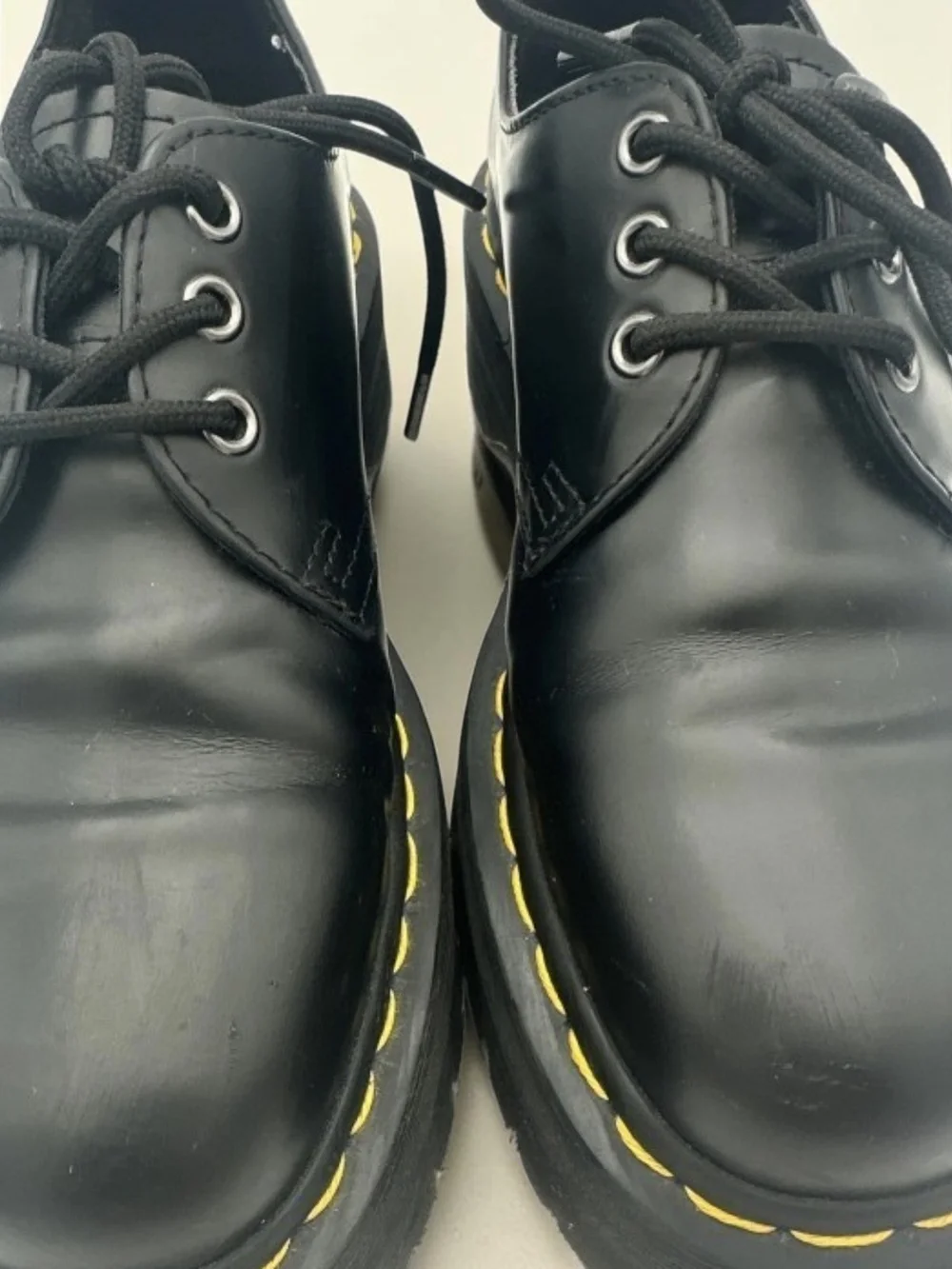 Dr. Martens us woman