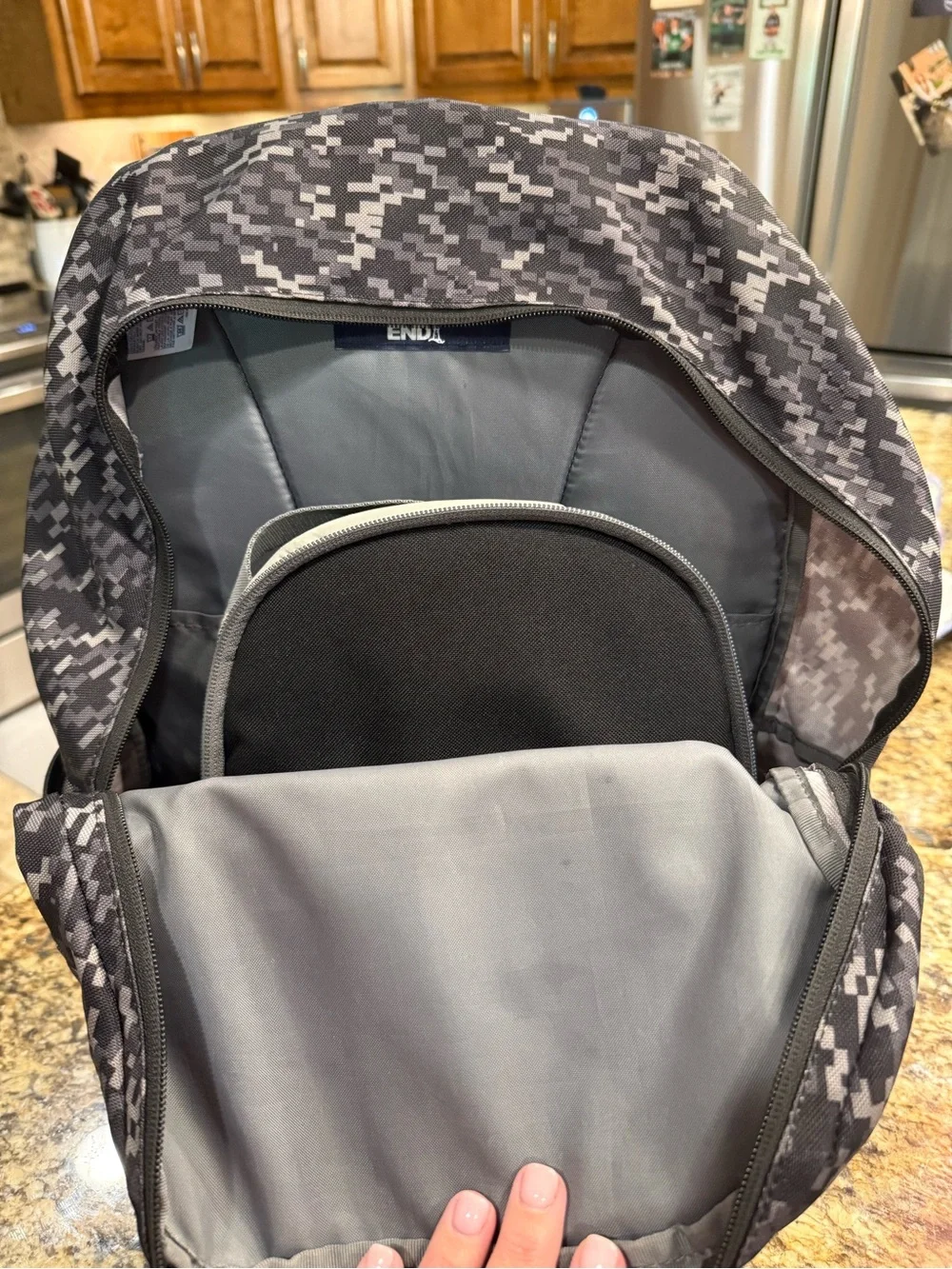 Lands End bag organization