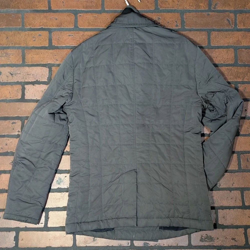 Banana Republic stay warm