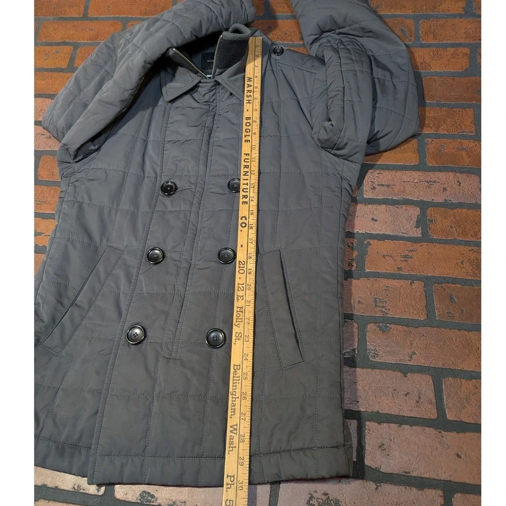 Banana Republic stay warm