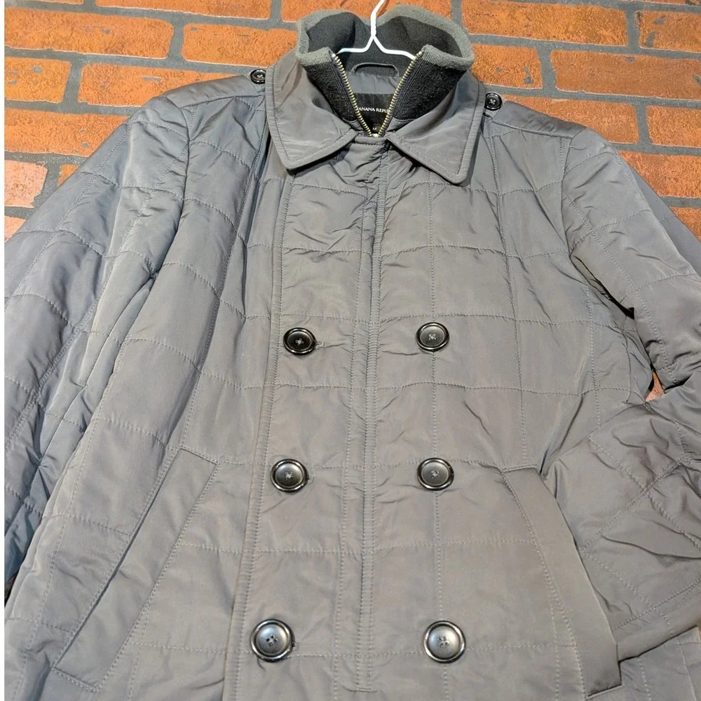Banana Republic stay warm
