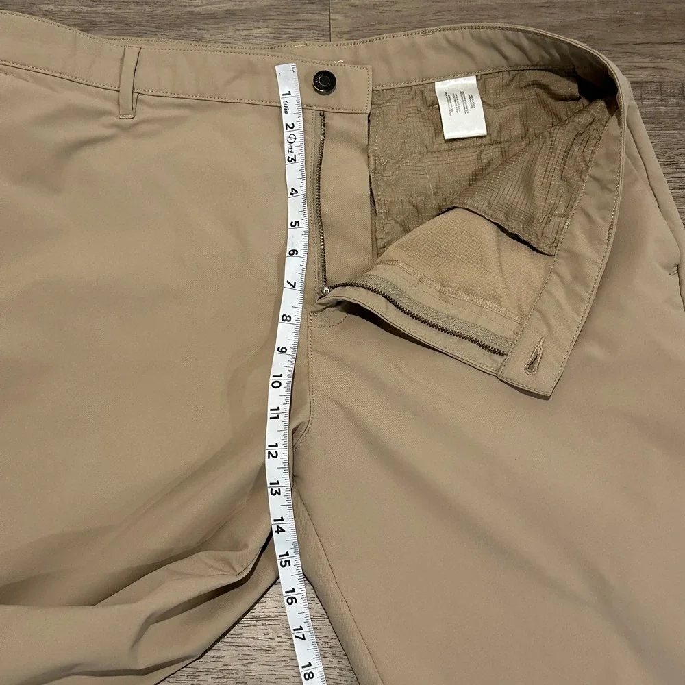Banana Republic resellers luxury