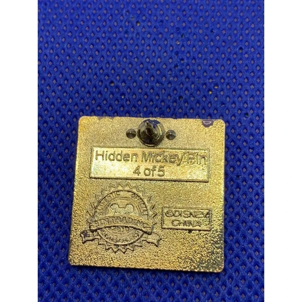 2010 Neon Mickey Mouse Disney trading pin Hidden Mickey Purple Yellow