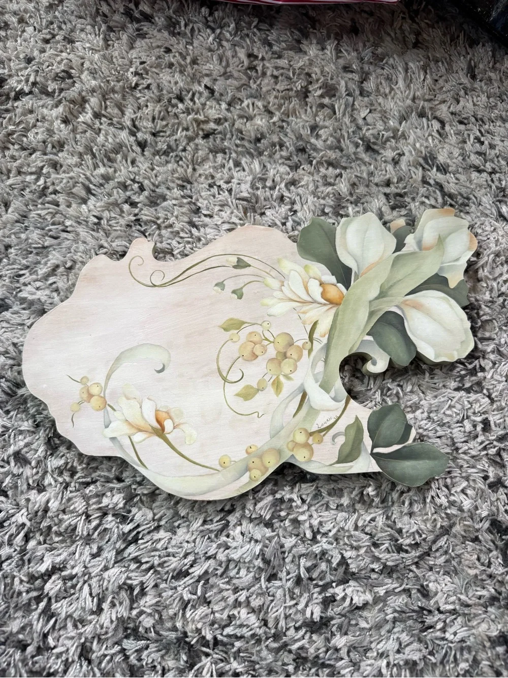 Floral Wooden Wall Plaque in Cream and Green - Decorative Home Wall Art