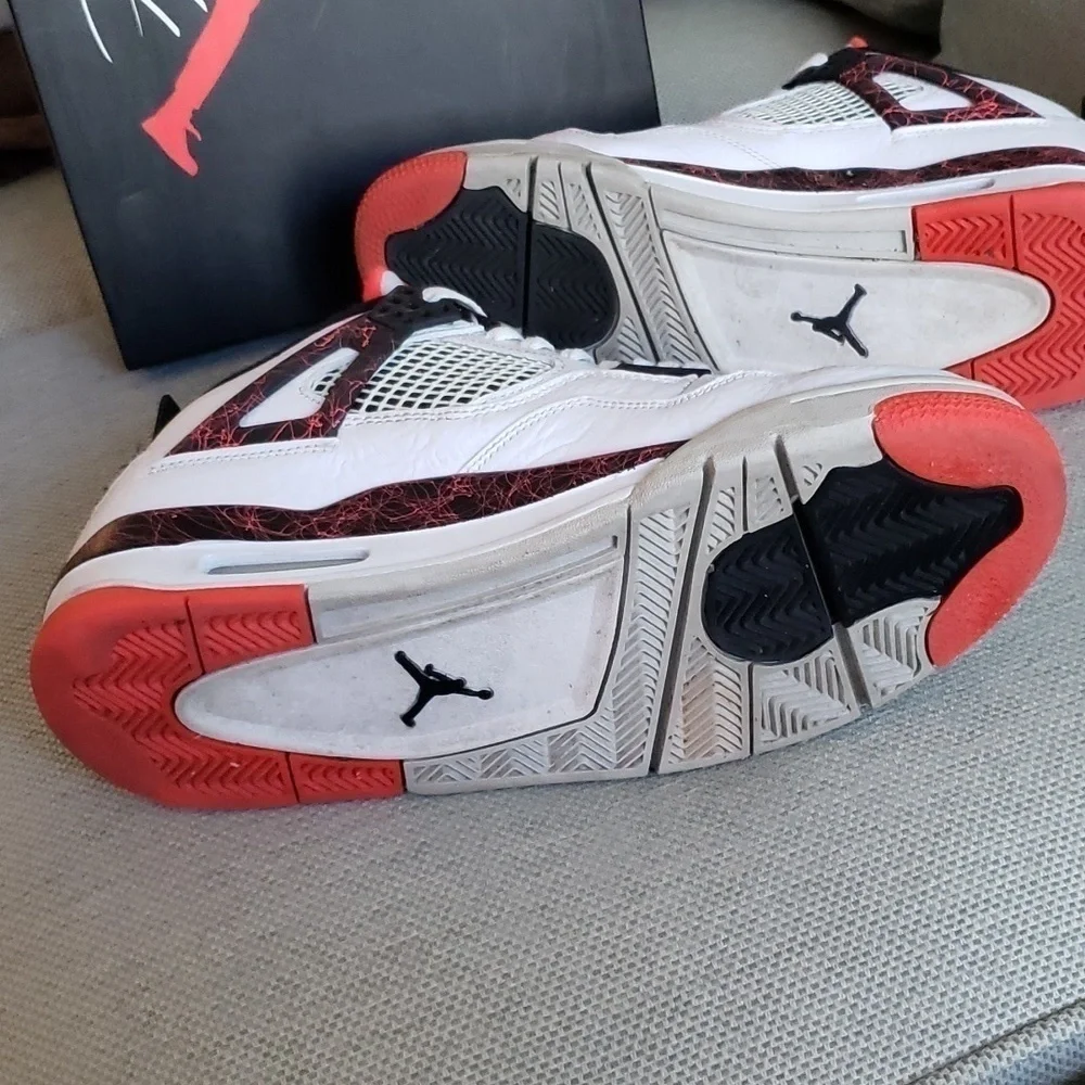 Jordan size retro