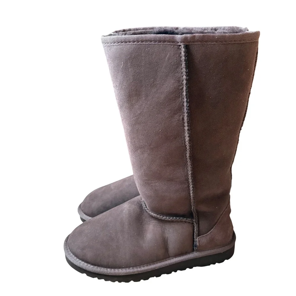 UGG new box
