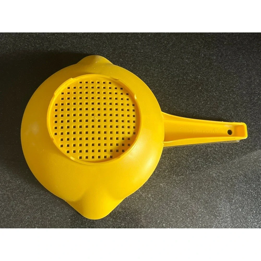 Tupperware brighten your