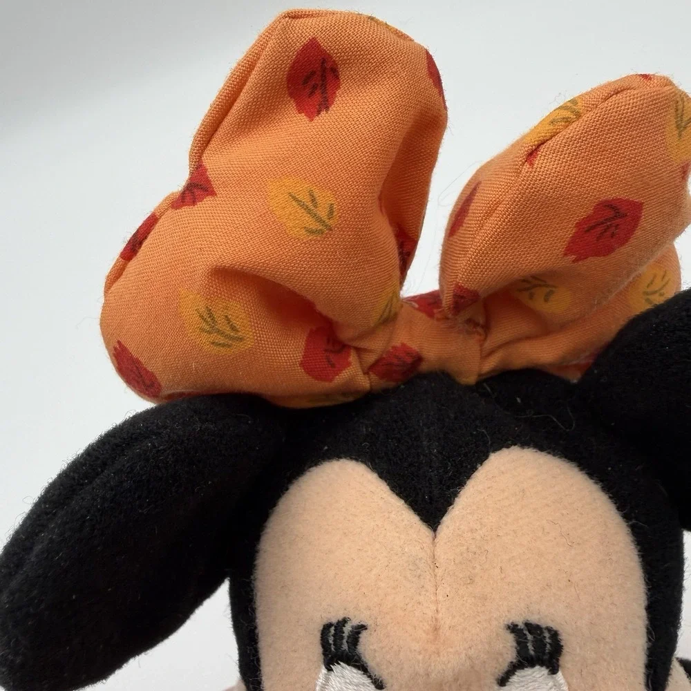Disney touch homage