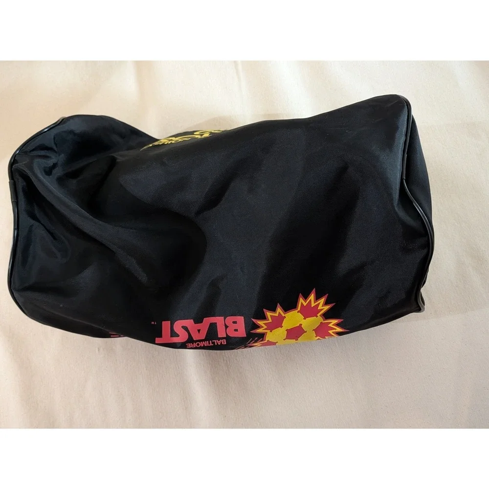 1989 Merry Go Round Baltimore Blast 10th Anniversary Duffel Gym Bag 16 x 9 In