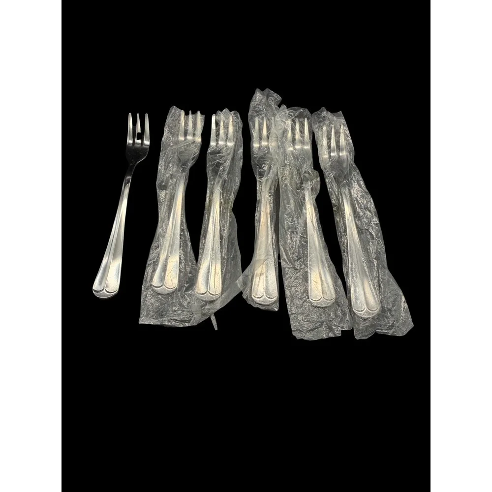 International Silver Stainless Cape Cod Seafood‎ Cocktail Forks 6 Double Scallop