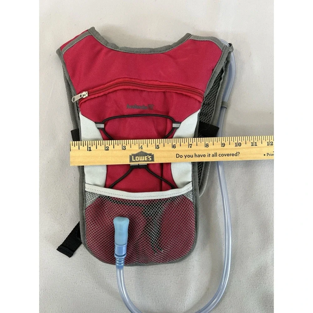Avalanche Explorer Hydration Bag w/Interior‎ Reservoir 34 oz Capacity Red/Gray