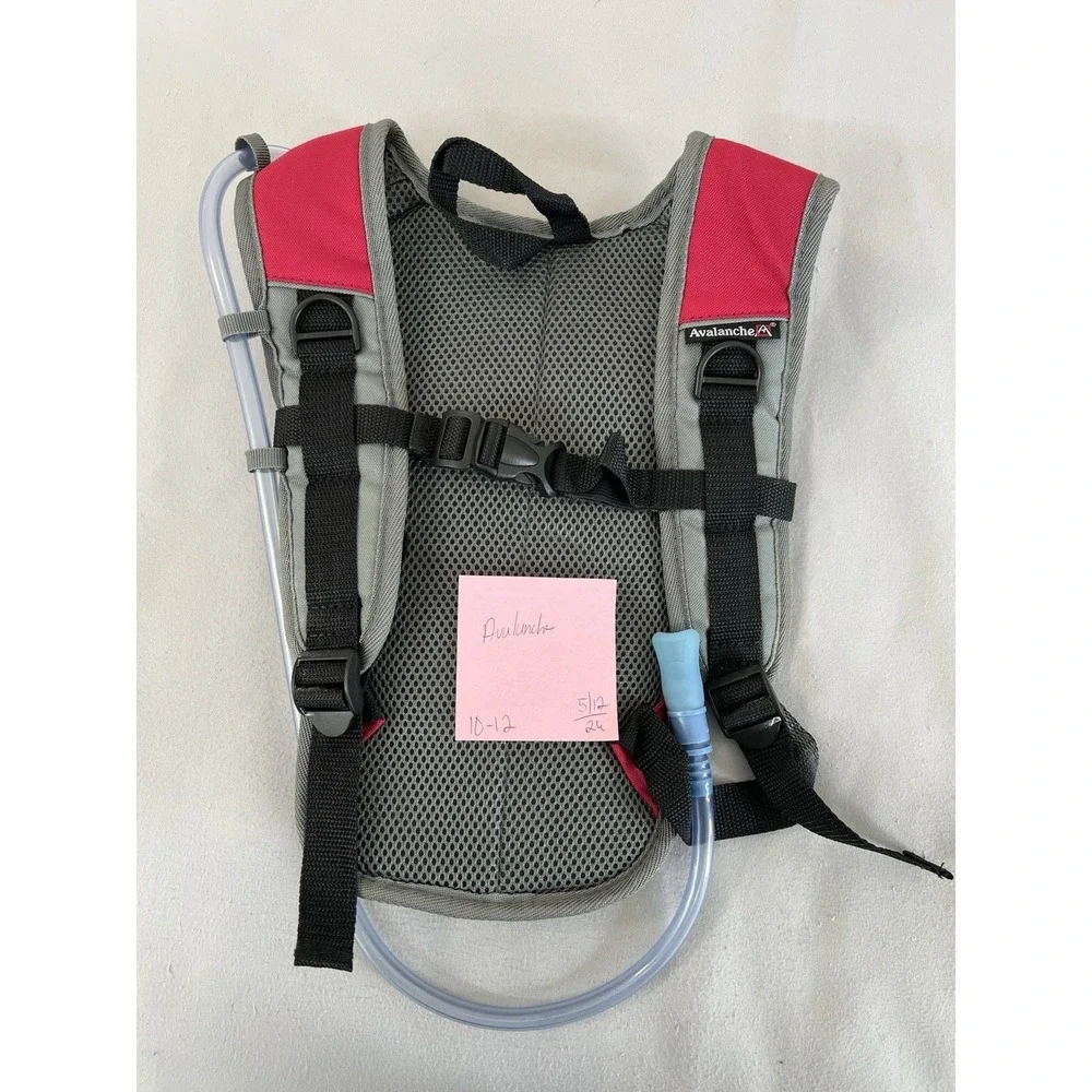 Avalanche Explorer Hydration Bag w/Interior‎ Reservoir 34 oz Capacity Red/Gray