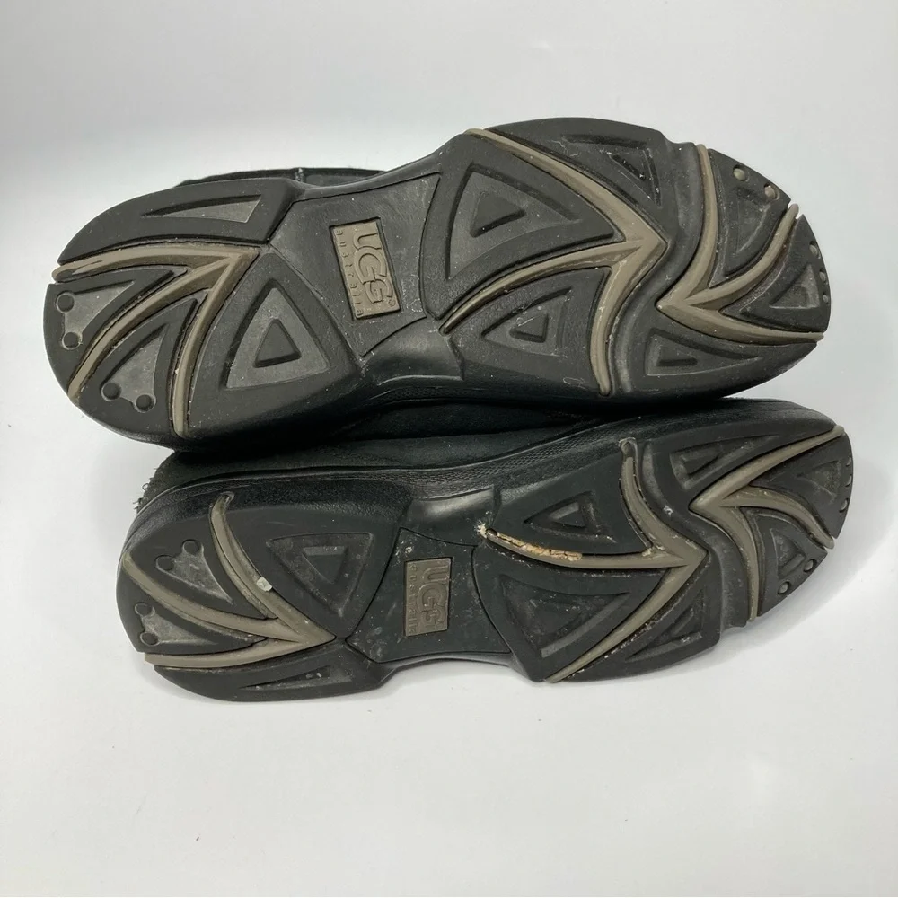 UGG ultimate short