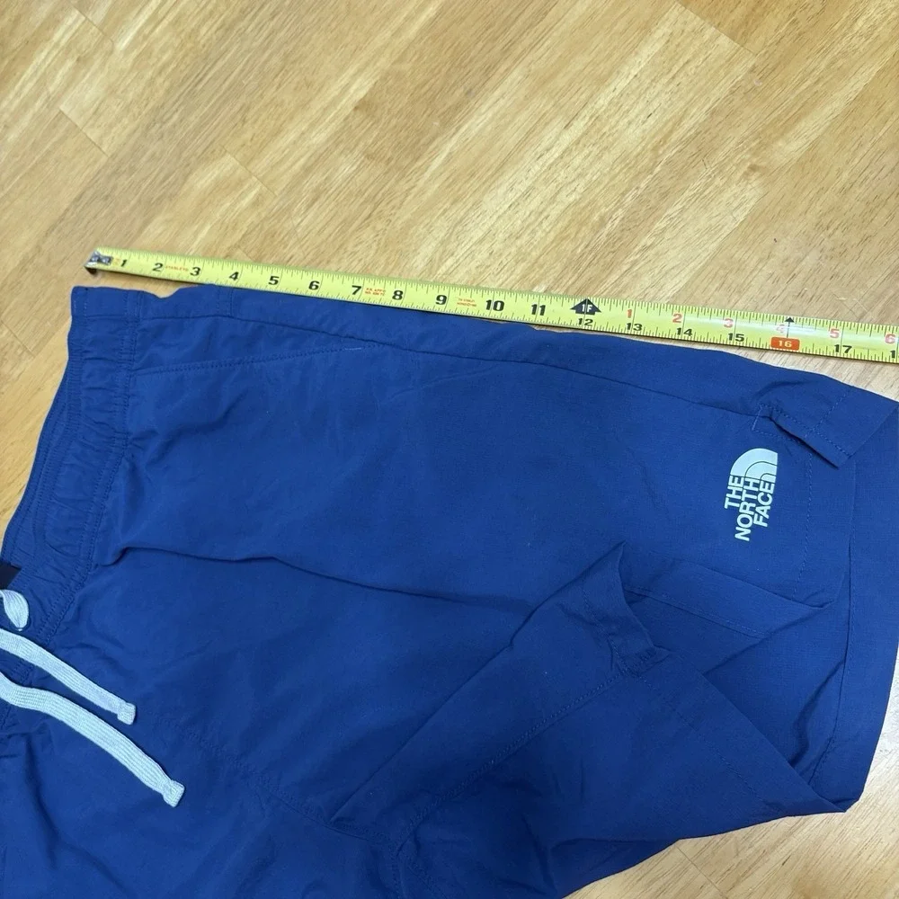 The North Face Shorts Mens Size M 32 Waist FlashDry Athletic Run Walk Navy Blue