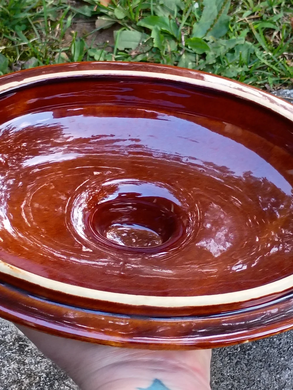 hull available pottery