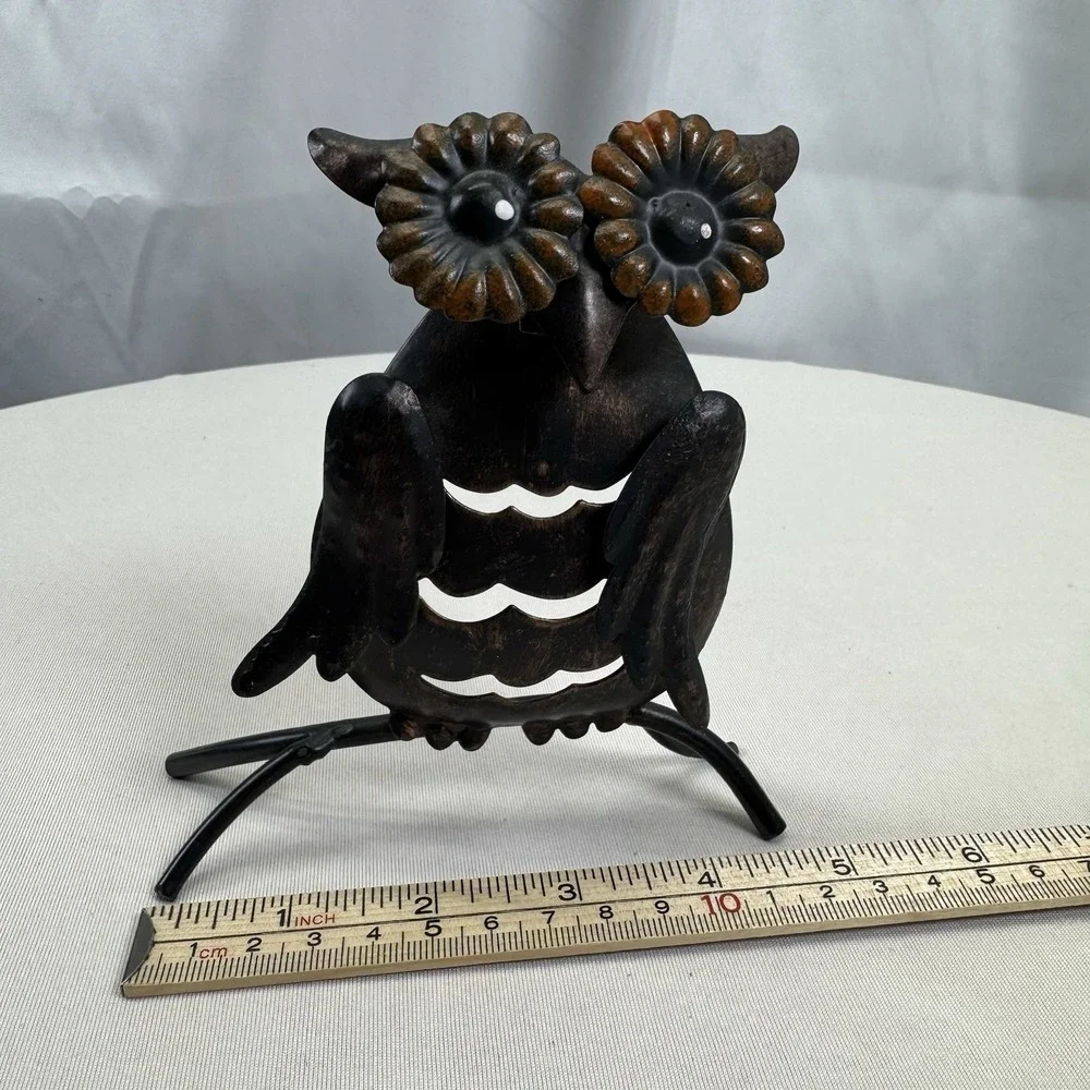 Pier 1 Primitive Picture HoldersRustic‎ Brown Owl Shaped Photo Holder Clip