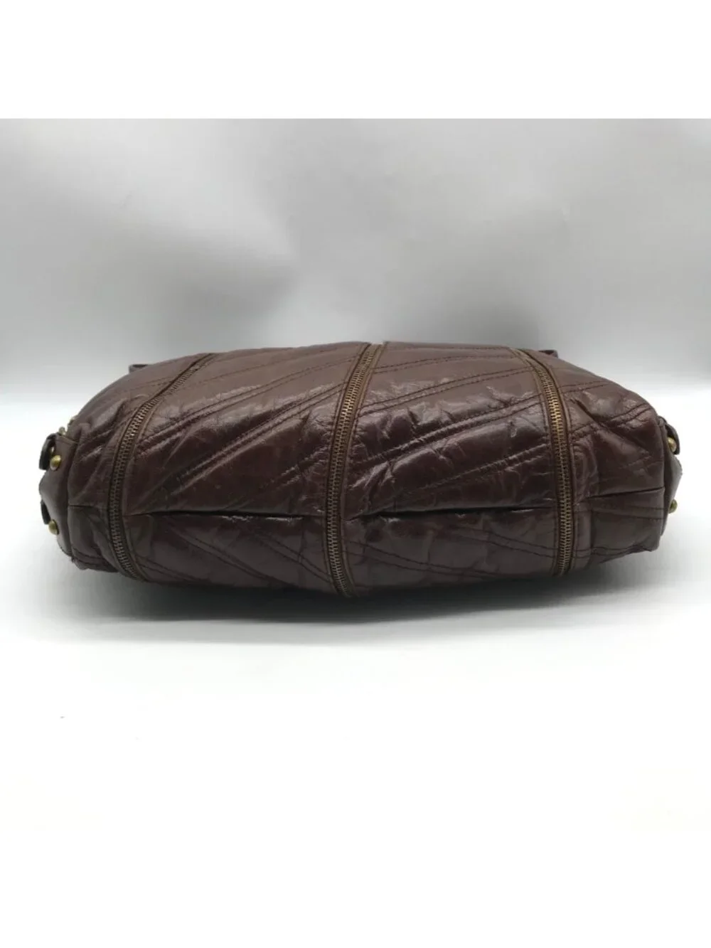Betsey Johnson carry bold