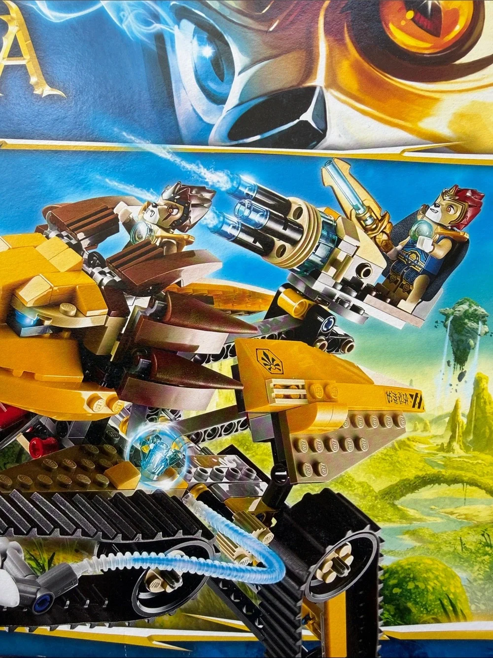 Lego CHIMA Laval's Royal Fighter Yellow and Brown Building Set