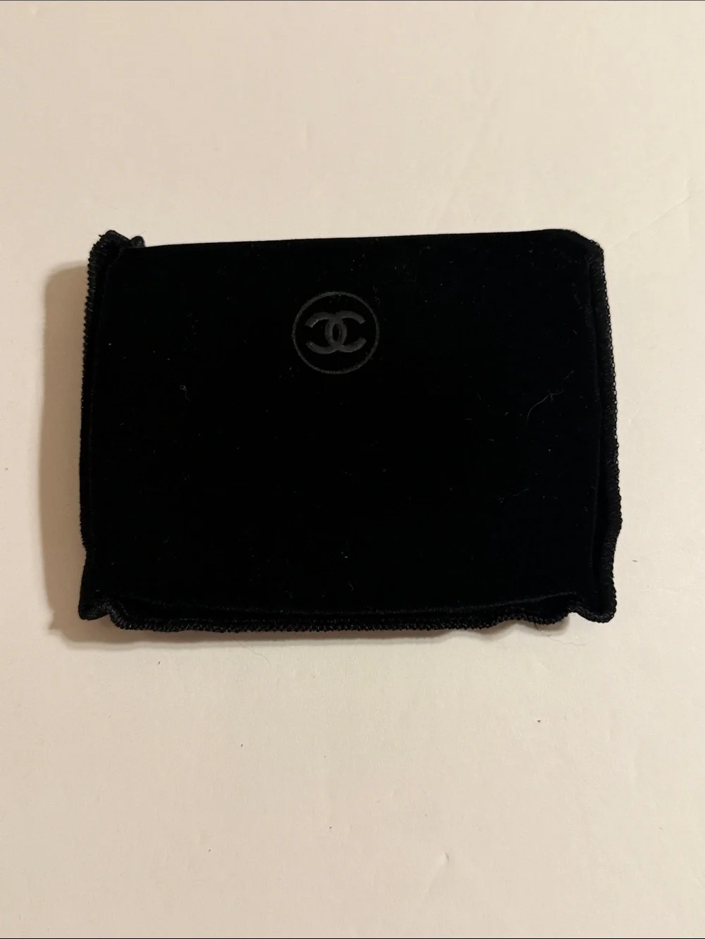 CHANEL skin lumière