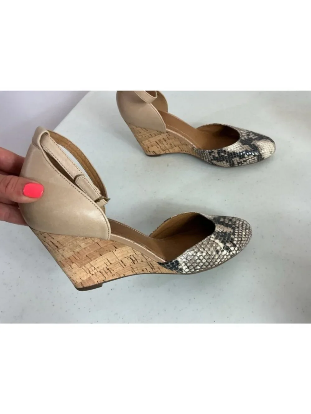 Clarks Leather Snakeskin Print Sandals  Ankle Strap Cork Wedge Heels Womens 8