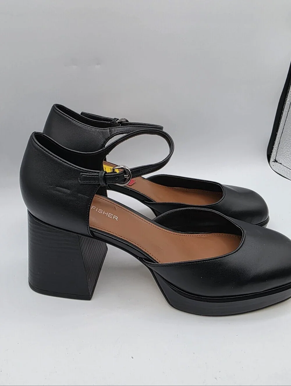 Marc Fisher classic black