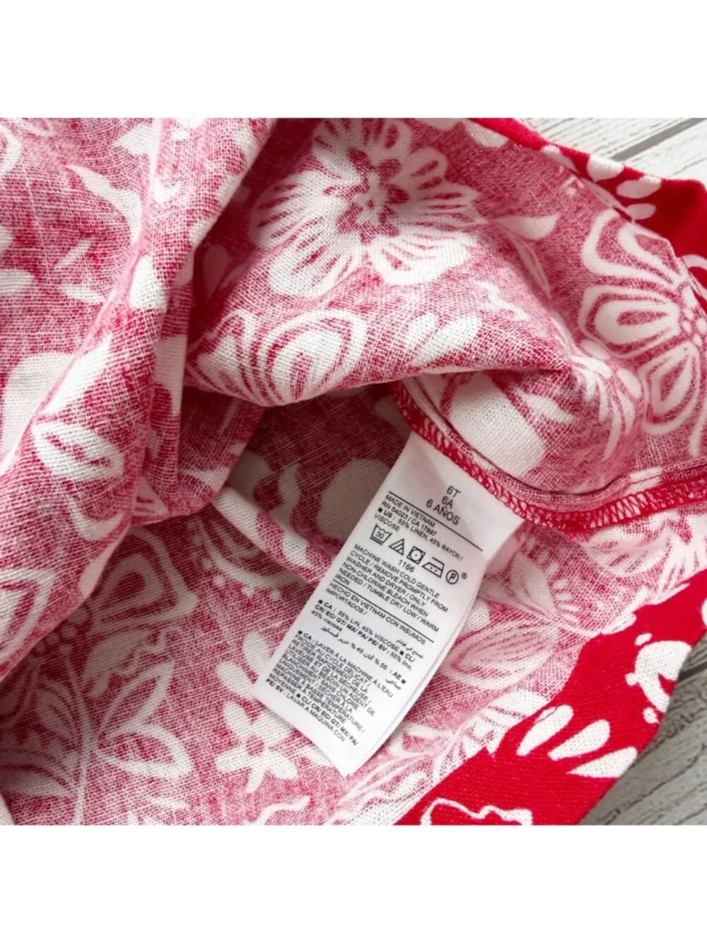Old Navy sleeveless red