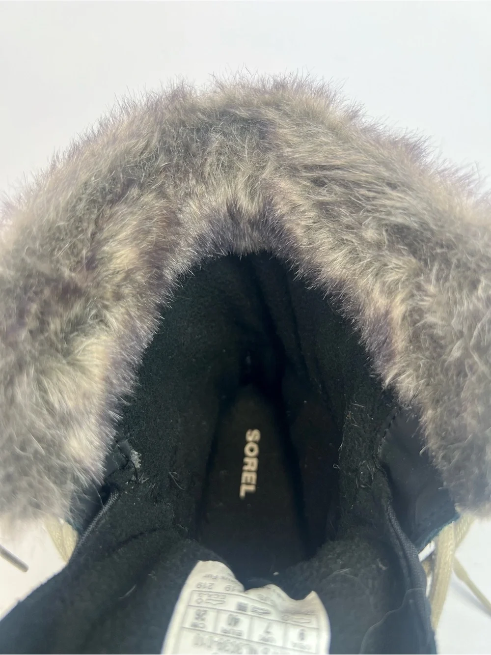 Sorel cozy black