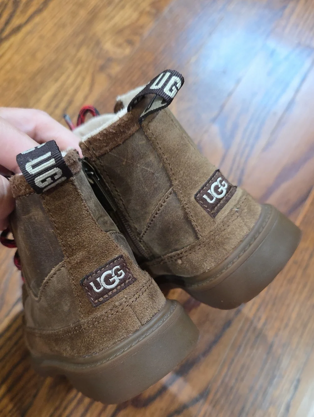 UGG kids suede