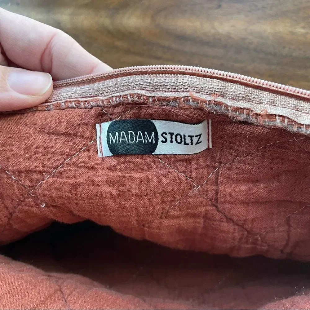 Madam Stoltz Quilted Textured Linen and Cotton Toiletry Bag NWOT