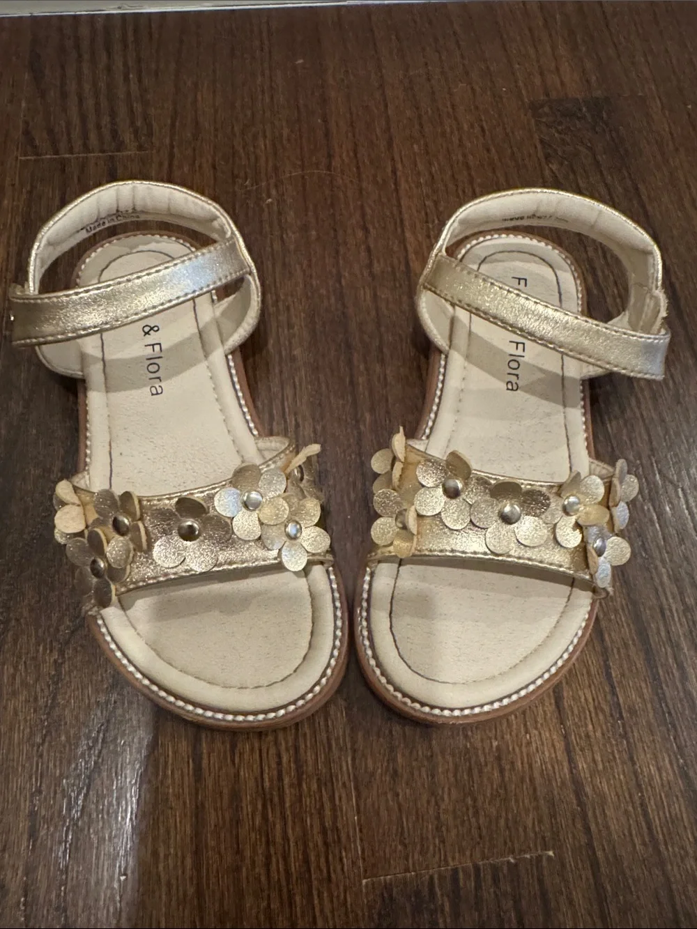 Felix & Flora Gold Floral Sandals Girls Size 10 Hook & Loop Dress Easter Wedding