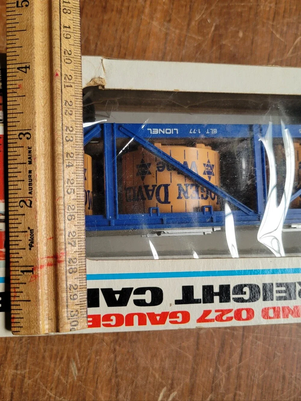Lionel 027 gauge