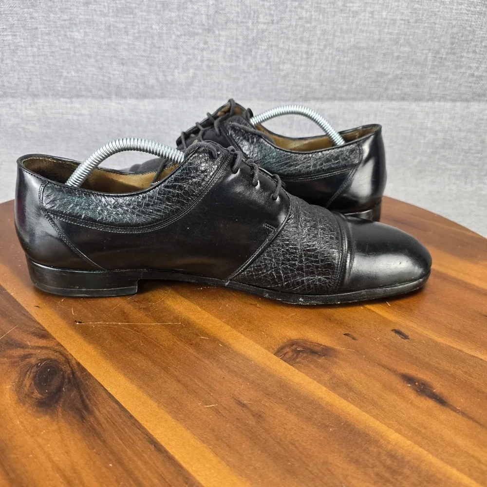 Darian handcrafted leather