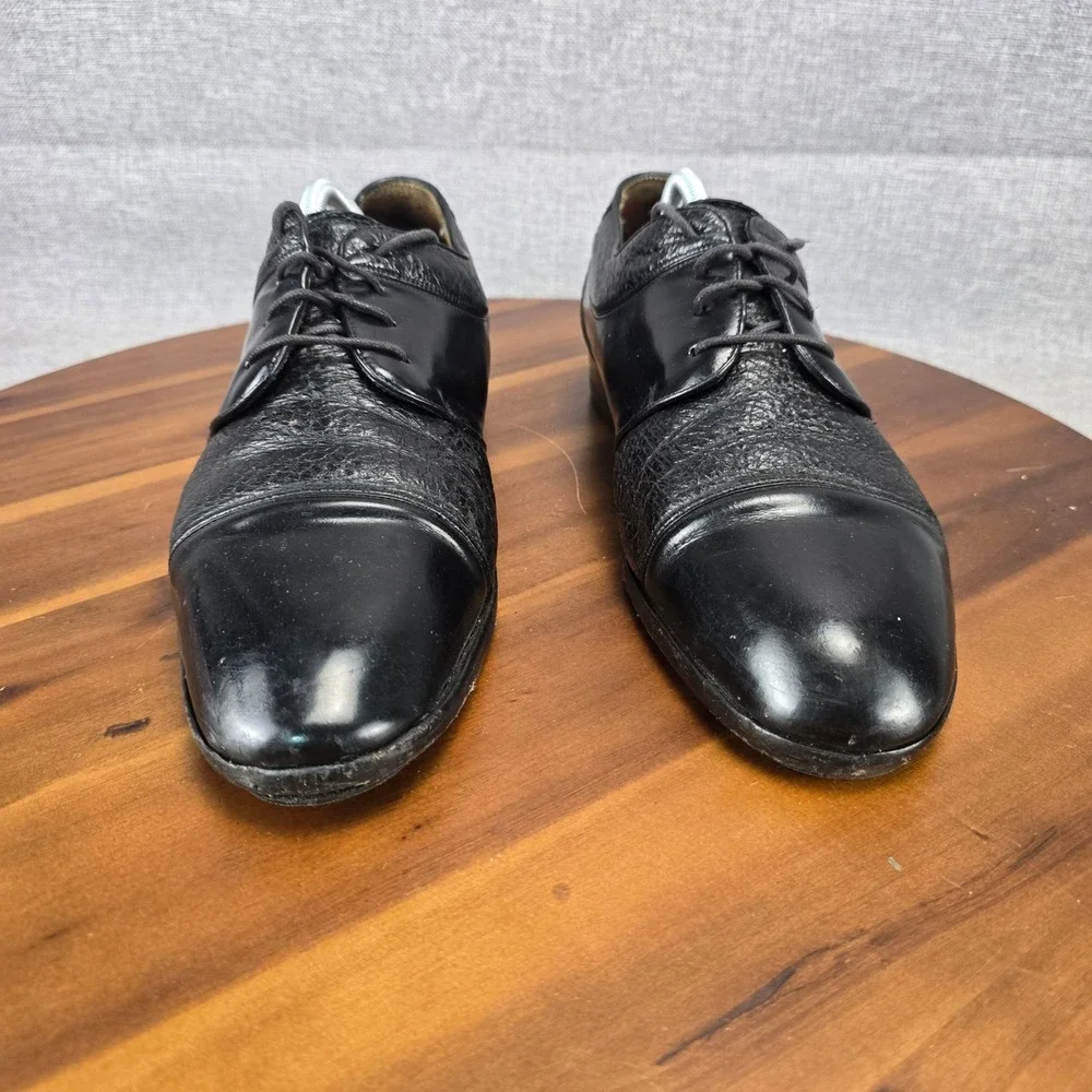 Darian handcrafted leather
