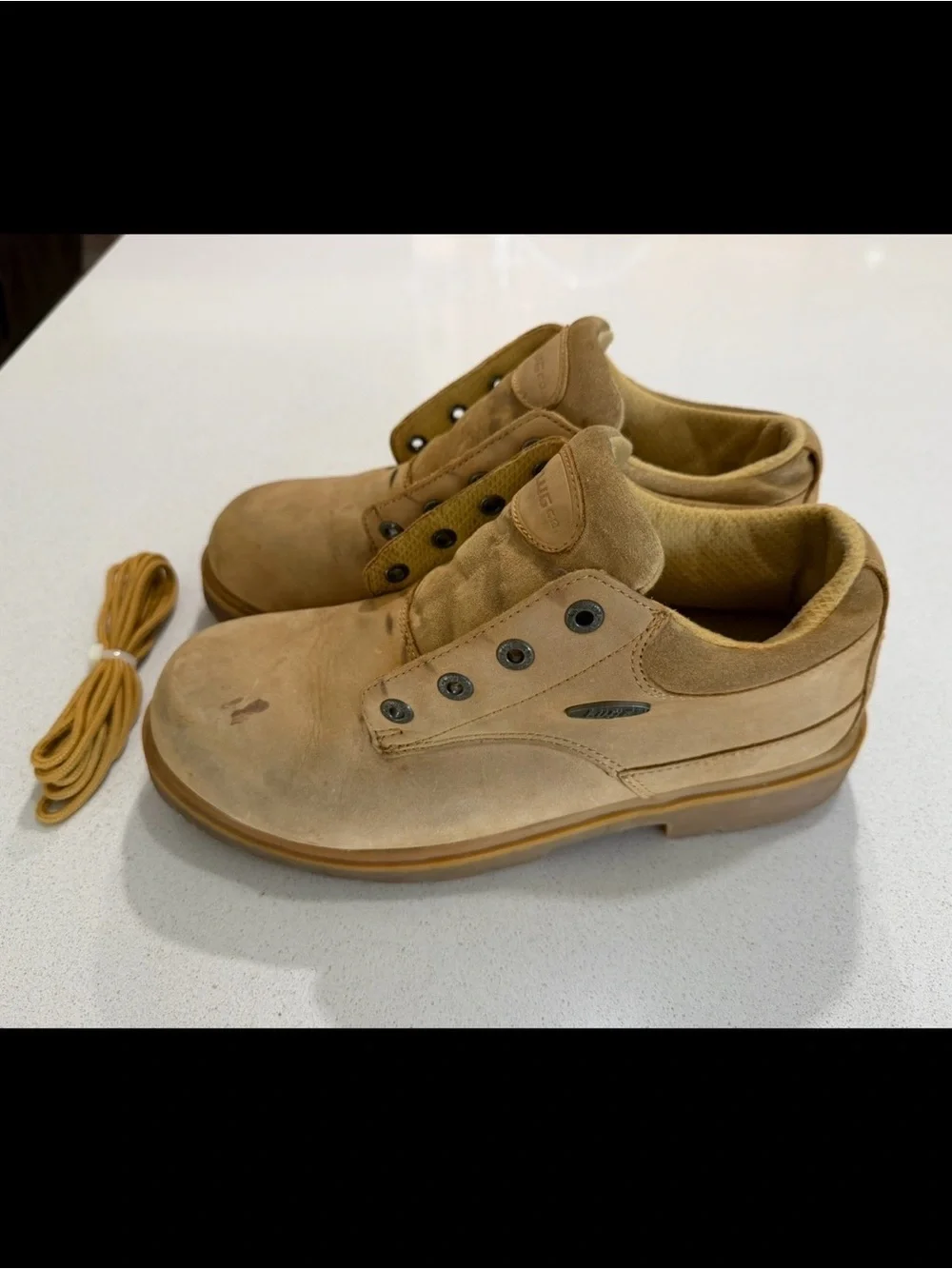 Lugz durable brown