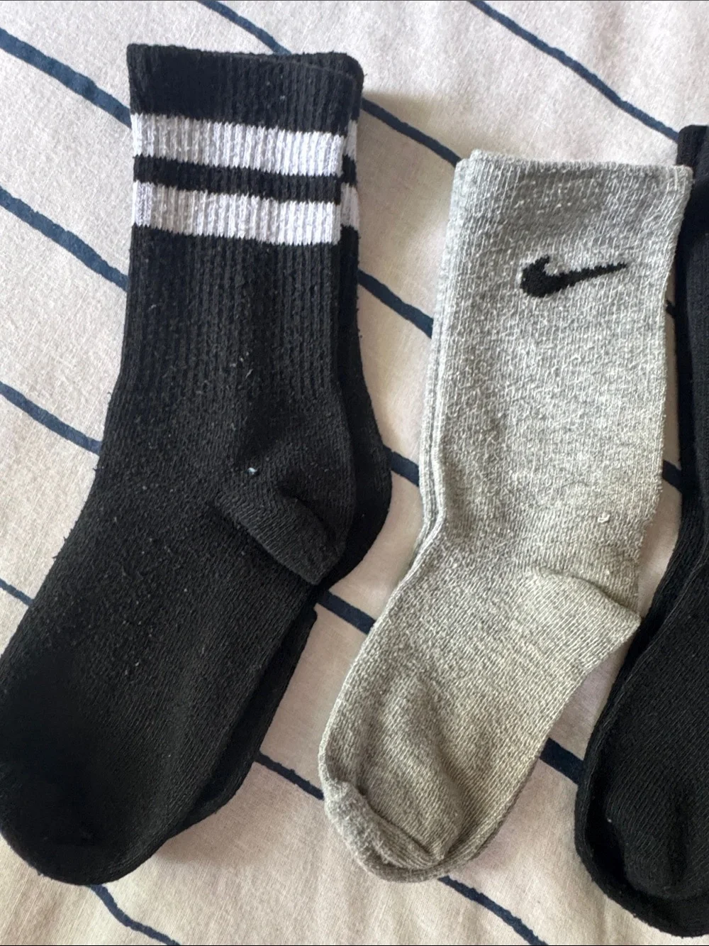 Nike six pairs