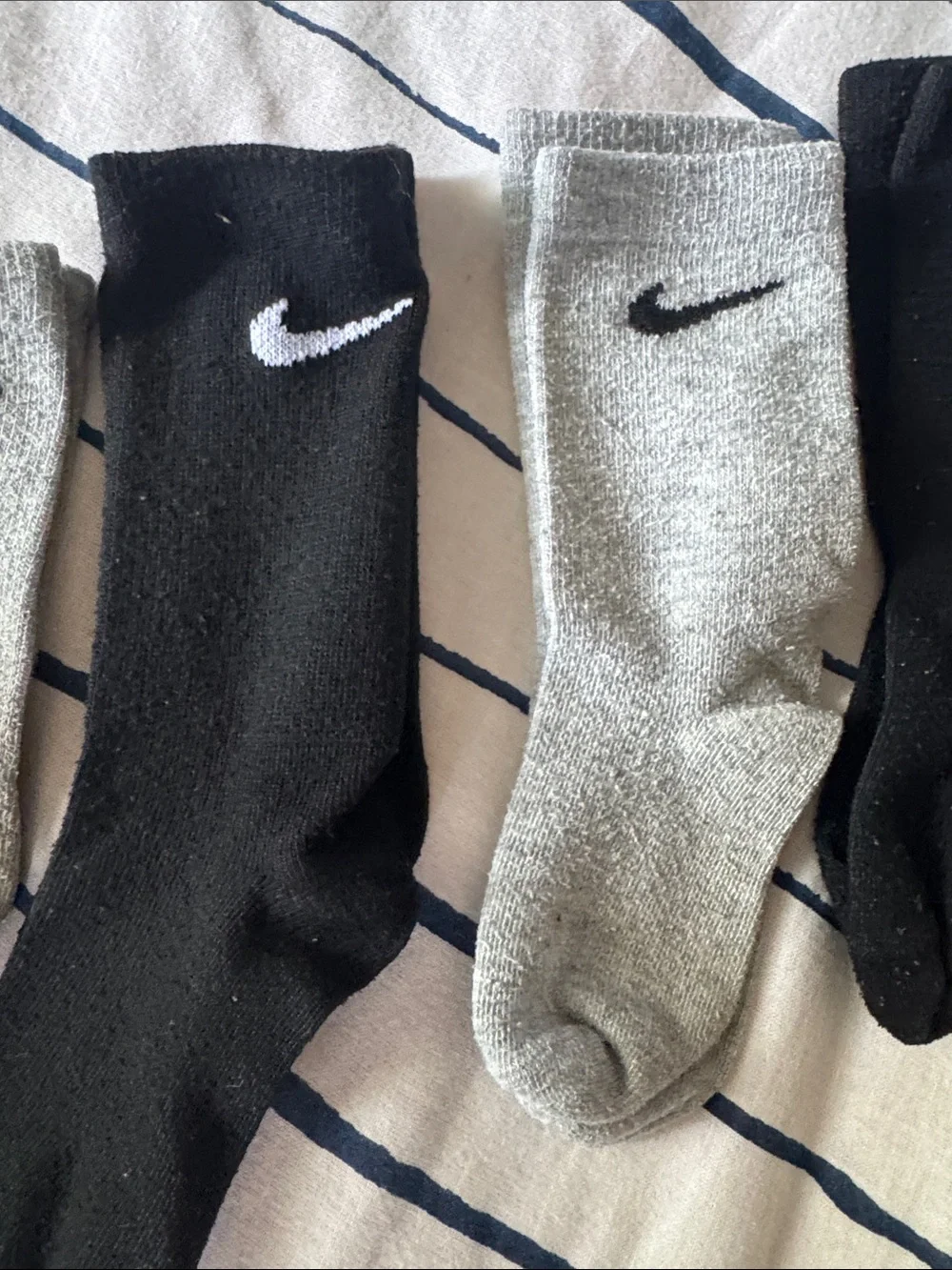 Nike six pairs