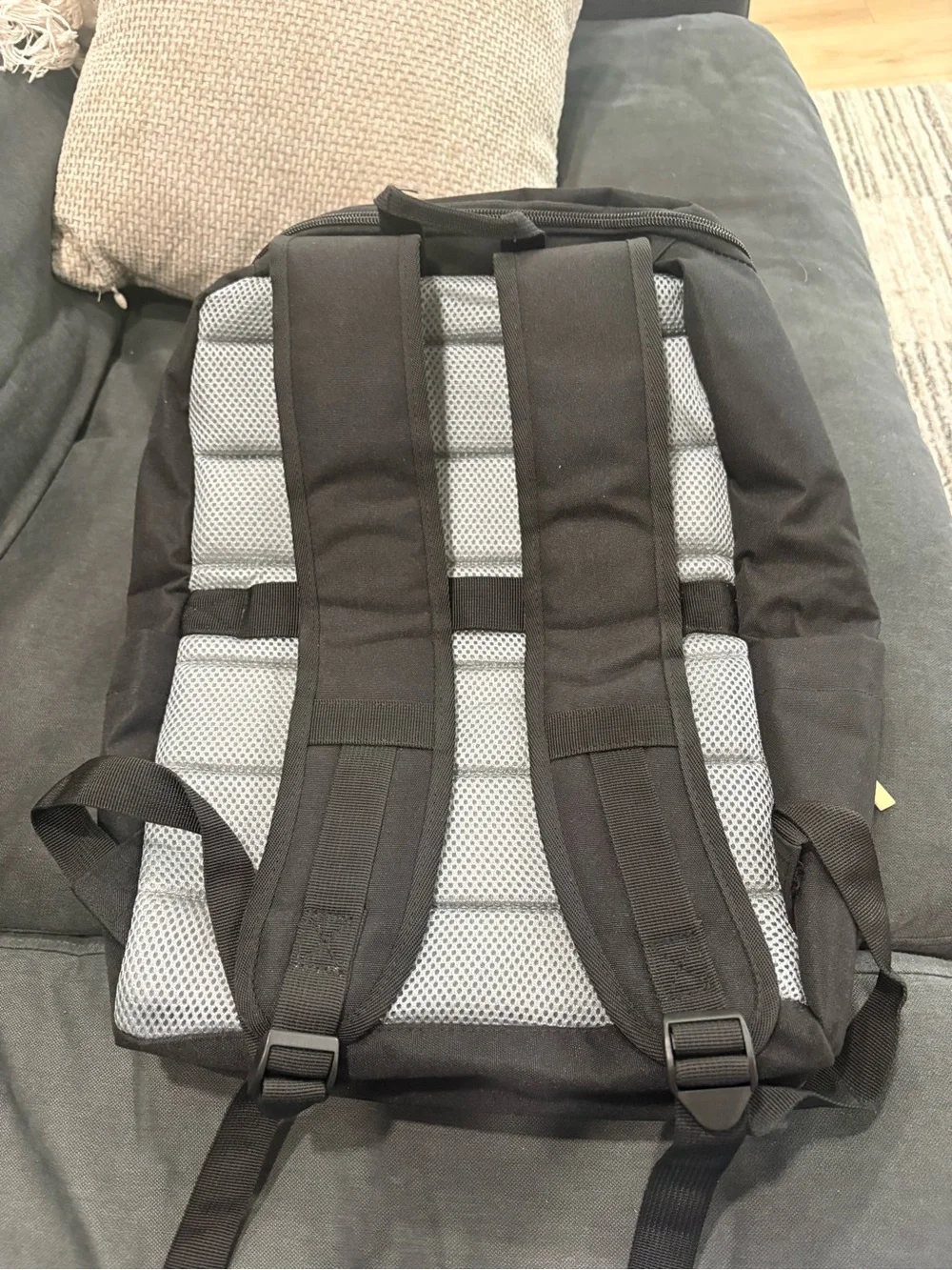 Atuto laptop men